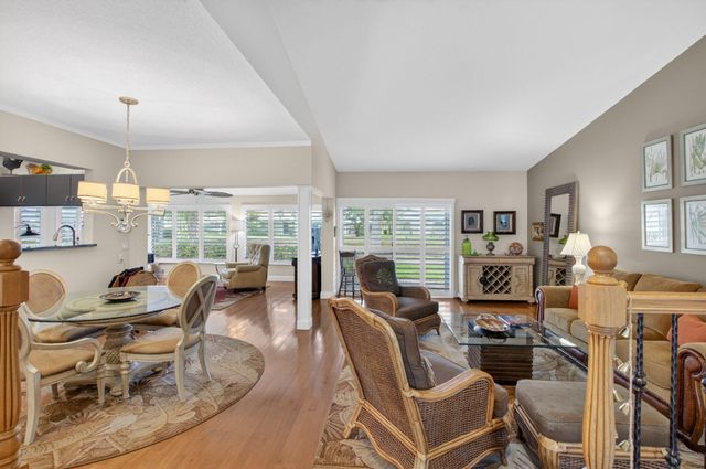 22340 Greentree Circle, Boca Raton, FL 33433