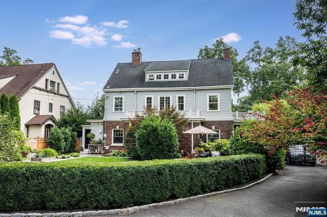42 Hamilton Road, Glen Ridge, NJ 07028