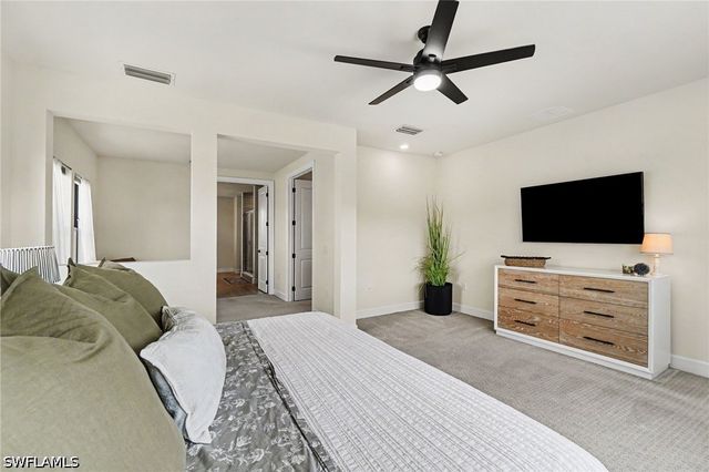 19575 The Place BLVD, Estero, FL 33928