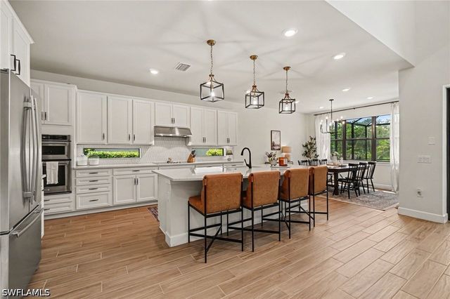 19575 The Place BLVD, Estero, FL 33928