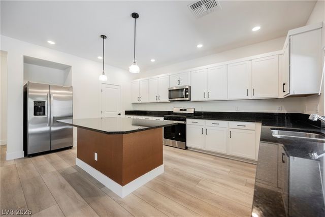 8683 Black Cordon Road, Las Vegas, NV 89139