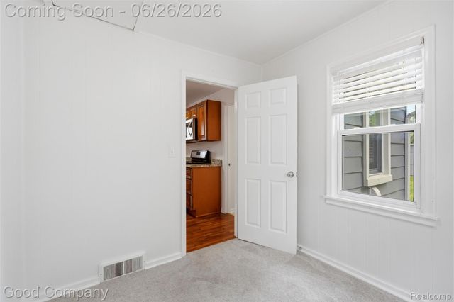 1592 Shevlin Street, Ferndale, MI 48220