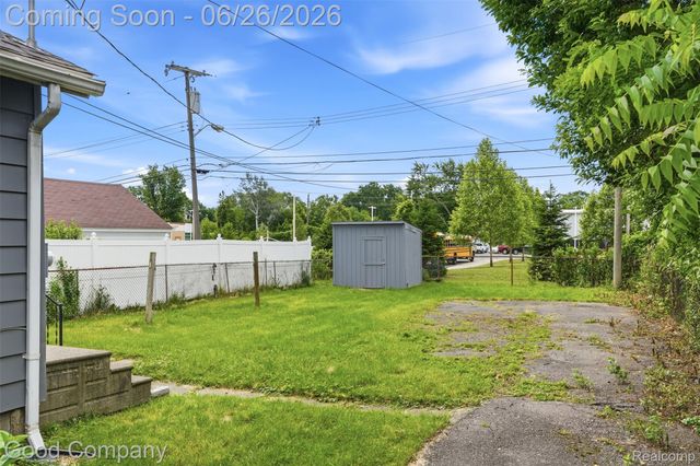 1592 Shevlin Street, Ferndale, MI 48220