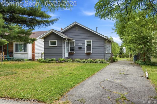 1592 Shevlin Street, Ferndale, MI 48220