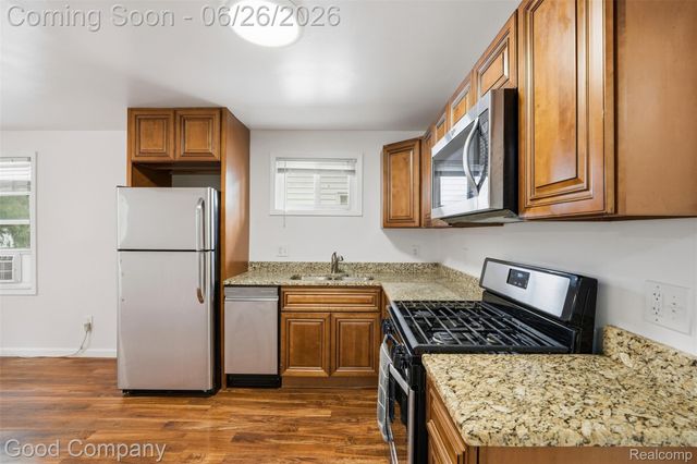 1592 Shevlin Street, Ferndale, MI 48220