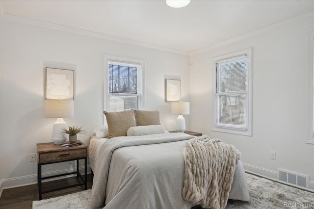 224 N HEWITT Road, Ypsilanti Twp, MI 48197