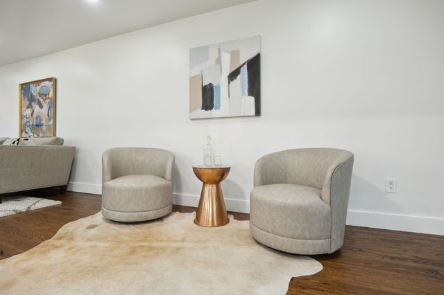 10228 San Juan Avenue, Dallas, TX 75228