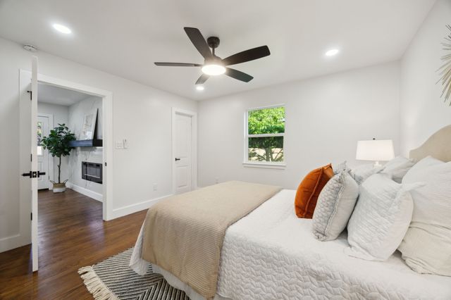 10228 San Juan Avenue, Dallas, TX 75228