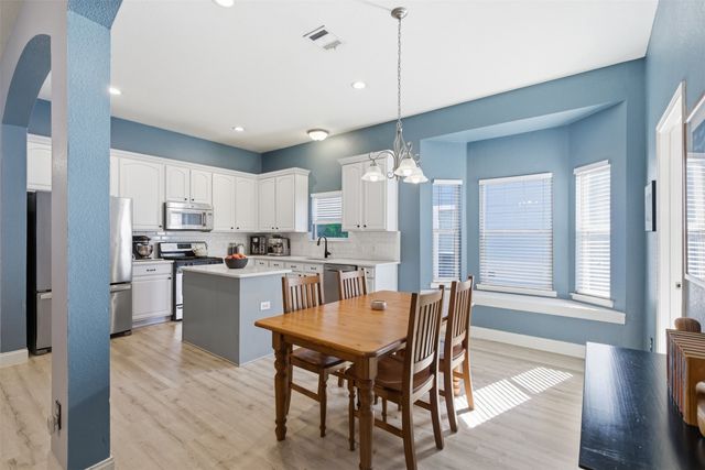 1516 Chestnut Drive, Savannah, TX 76227