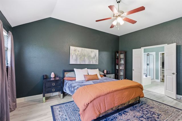 1516 Chestnut Drive, Savannah, TX 76227