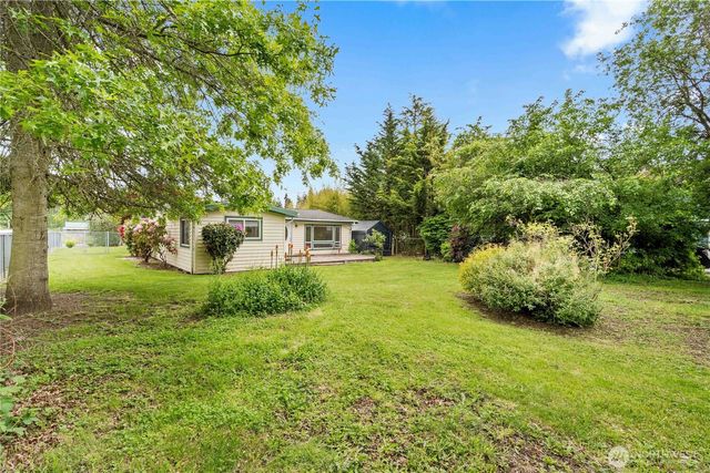 11710 & 11708 Vickery Avenue E, Tacoma, WA 98446