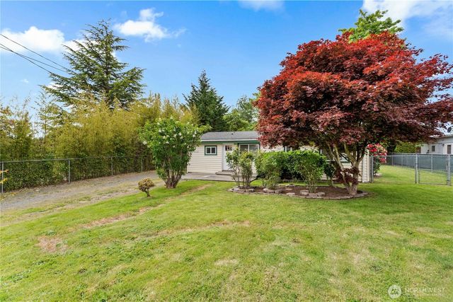 11710 & 11708 Vickery Avenue E, Tacoma, WA 98446