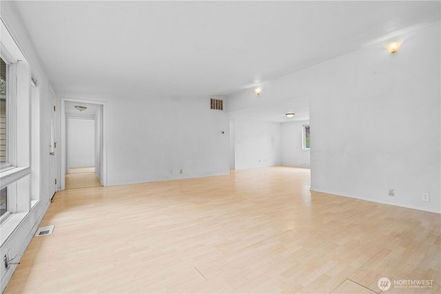 11710 & 11708 Vickery Avenue E, Tacoma, WA 98446