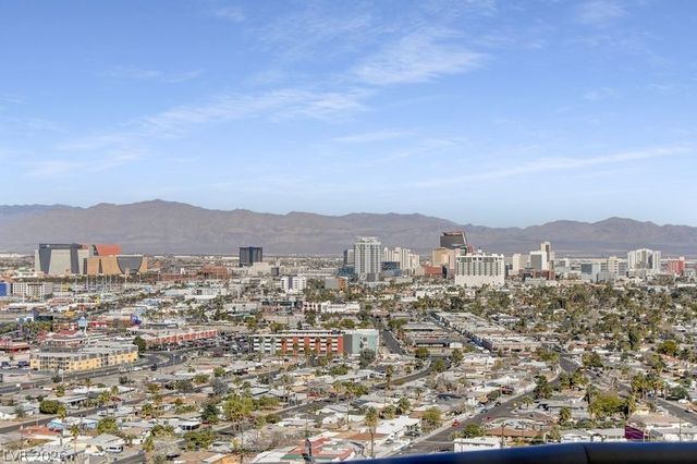 322 Karen Avenue 2207, Las Vegas, NV 89109