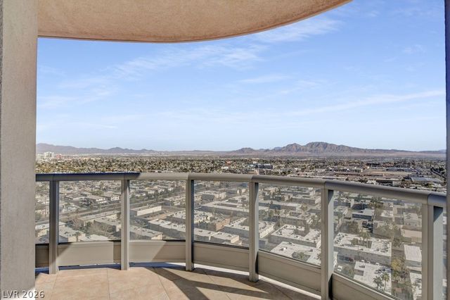 322 Karen Avenue 2207, Las Vegas, NV 89109