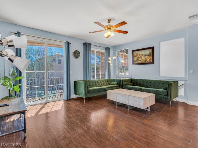 4490 West Camero Avenue, Las Vegas, NV 89139