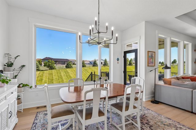 14431 Persimmon Drive, Urbandale, IA 50323