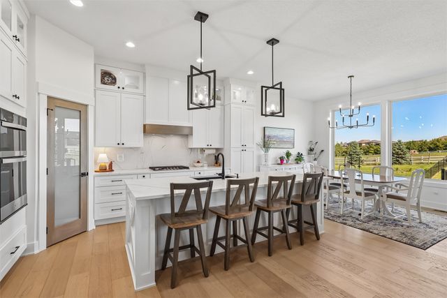 14431 Persimmon Drive, Urbandale, IA 50323