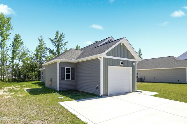 4271 Halkirk Drive, Fayetteville, NC 28312