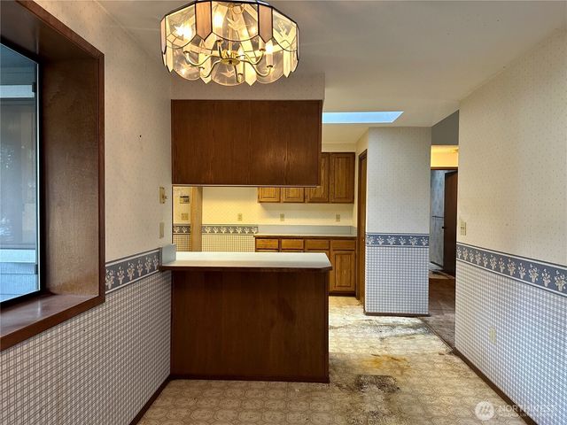 9043 3rd Way SE, Olympia, WA 98513