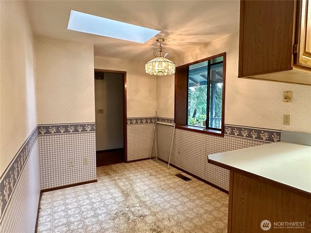 9043 3rd Way SE, Olympia, WA 98513