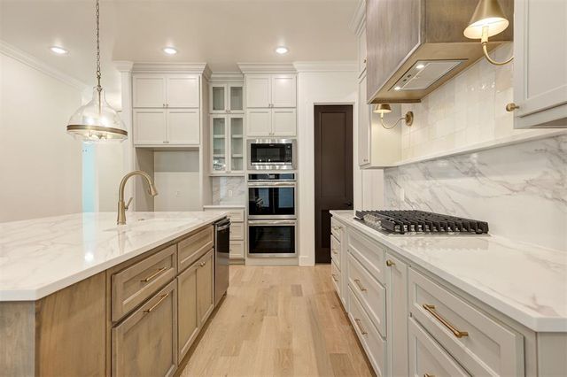 3425 Sardina Way, Edmond, OK 73034