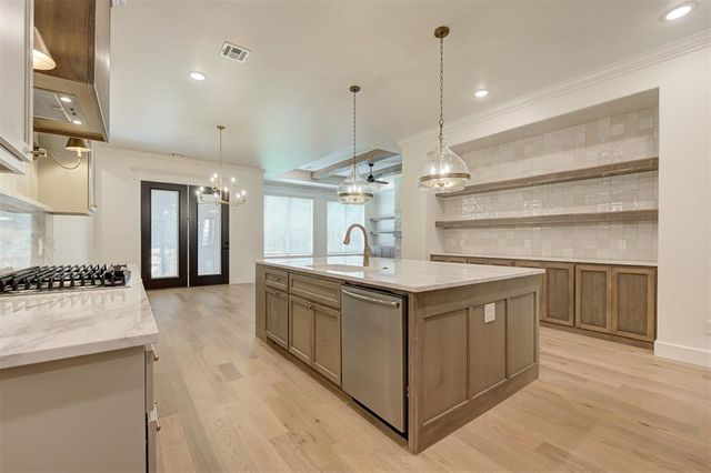 3425 Sardina Way, Edmond, OK 73034