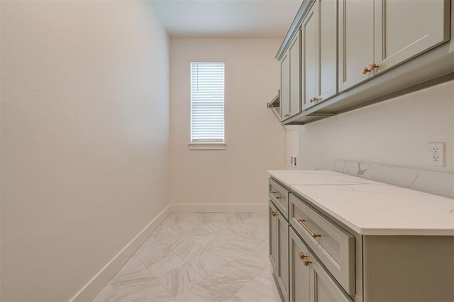 3425 Sardina Way, Edmond, OK 73034