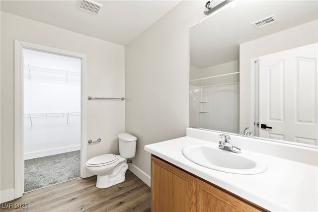 5824 Gemstone Peak Street, North Las Vegas, NV 89031