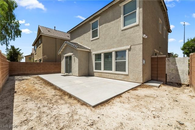 5824 Gemstone Peak Street, North Las Vegas, NV 89031