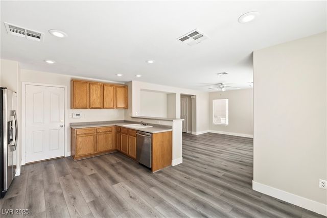 5824 Gemstone Peak Street, North Las Vegas, NV 89031