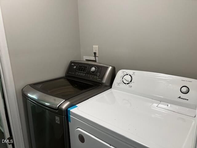 200 W Westbury Drive, Oxford, NC 27565