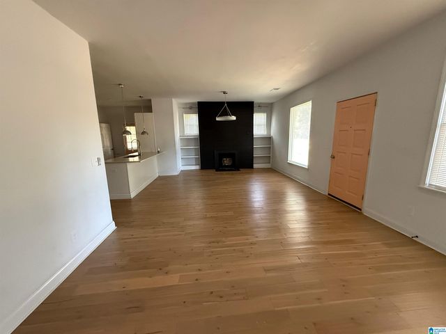 1257 GRAYMONT AVENUE W, Birmingham, AL 35208