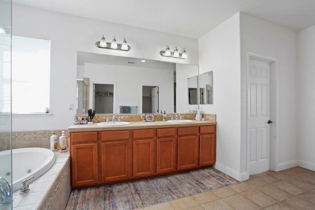 106 106 White Cap Cove, Hercules, CA 94547