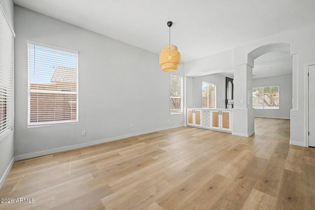 15815 W HILTON Avenue, Goodyear, AZ 85338