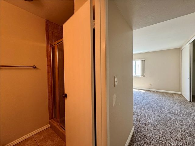 594 W Huntington C, Arcadia, CA 91007