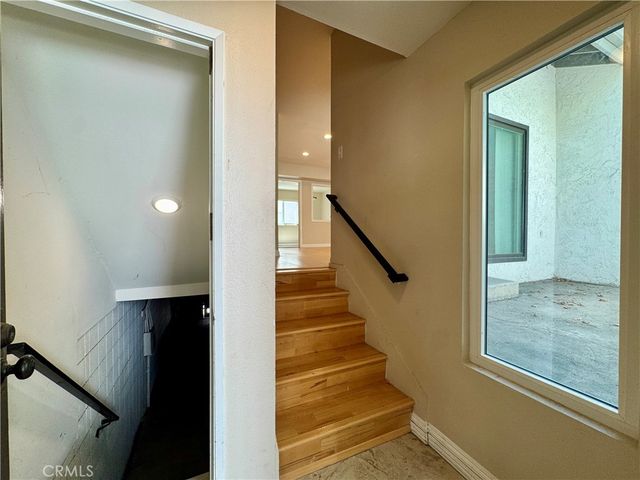 594 W Huntington C, Arcadia, CA 91007