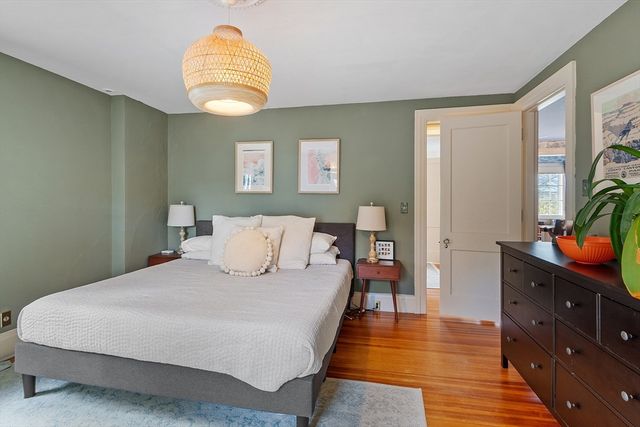 144 Hanks Street, Lowell, MA 01852