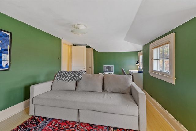 144 Hanks Street, Lowell, MA 01852