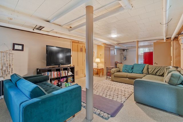 144 Hanks Street, Lowell, MA 01852