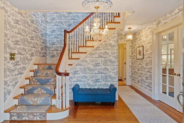 144 Hanks Street, Lowell, MA 01852
