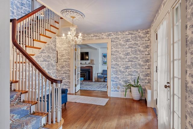 144 Hanks Street, Lowell, MA 01852
