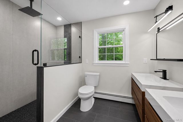 1 Gables Boulevard, East Setauket, NY 11733