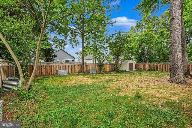 78 WOODMOUNT DR, Colonial Beach, VA 22443