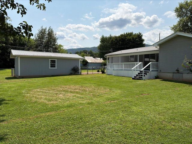 284 Rutland Avenue, Dunlap, TN 37327
