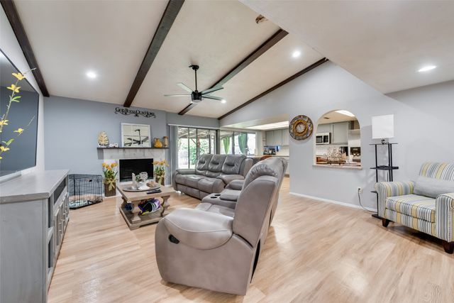 5017 Pemberton Lane, The Colony, TX 75056