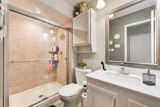 5017 Pemberton Lane, The Colony, TX 75056