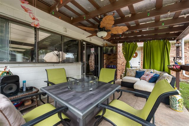5017 Pemberton Lane, The Colony, TX 75056