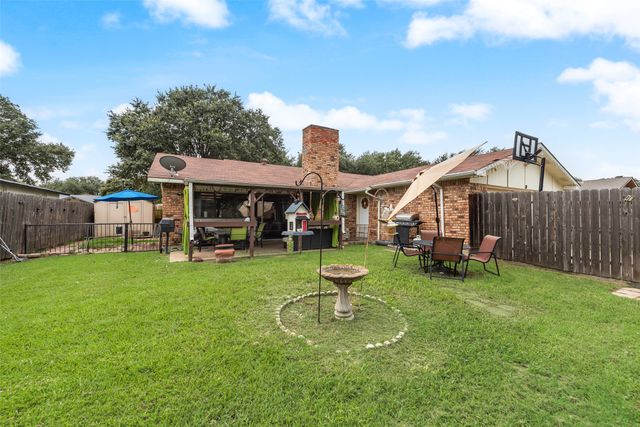 5017 Pemberton Lane, The Colony, TX 75056