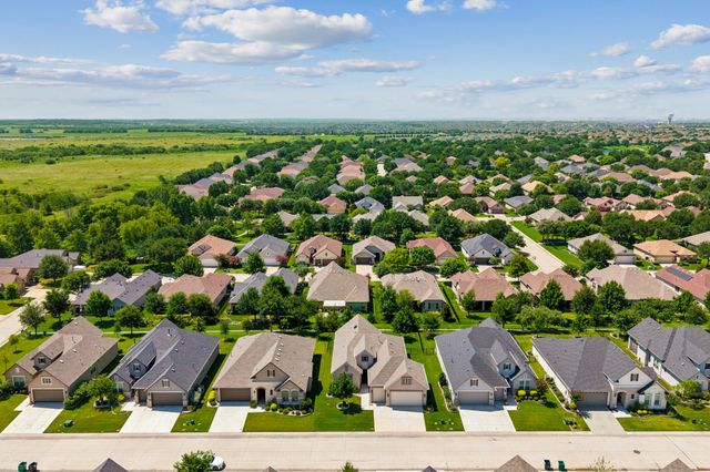 9513 Siltstone Drive, Denton, TX 76207